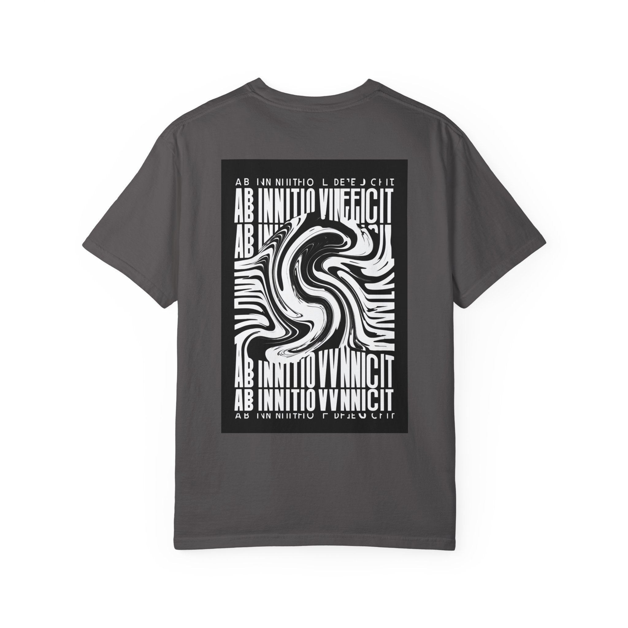 Men's "Ab initio deficit, ab initio vincit" -“From the beginning it fails, from the beginning it triumphs.”  T-shirt