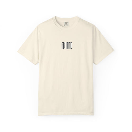 Men's "Ab initio deficit, ab initio vincit" -“From the beginning it fails, from the beginning it triumphs.”  T-shirt