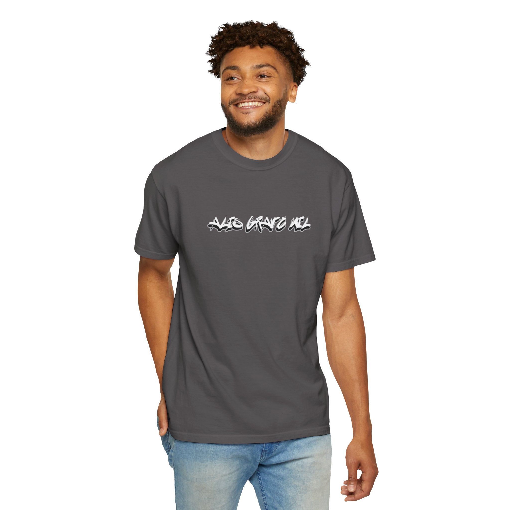 Men's "Alis grave nil" – " Nothing is heavy to those who have wings "T-Shirt