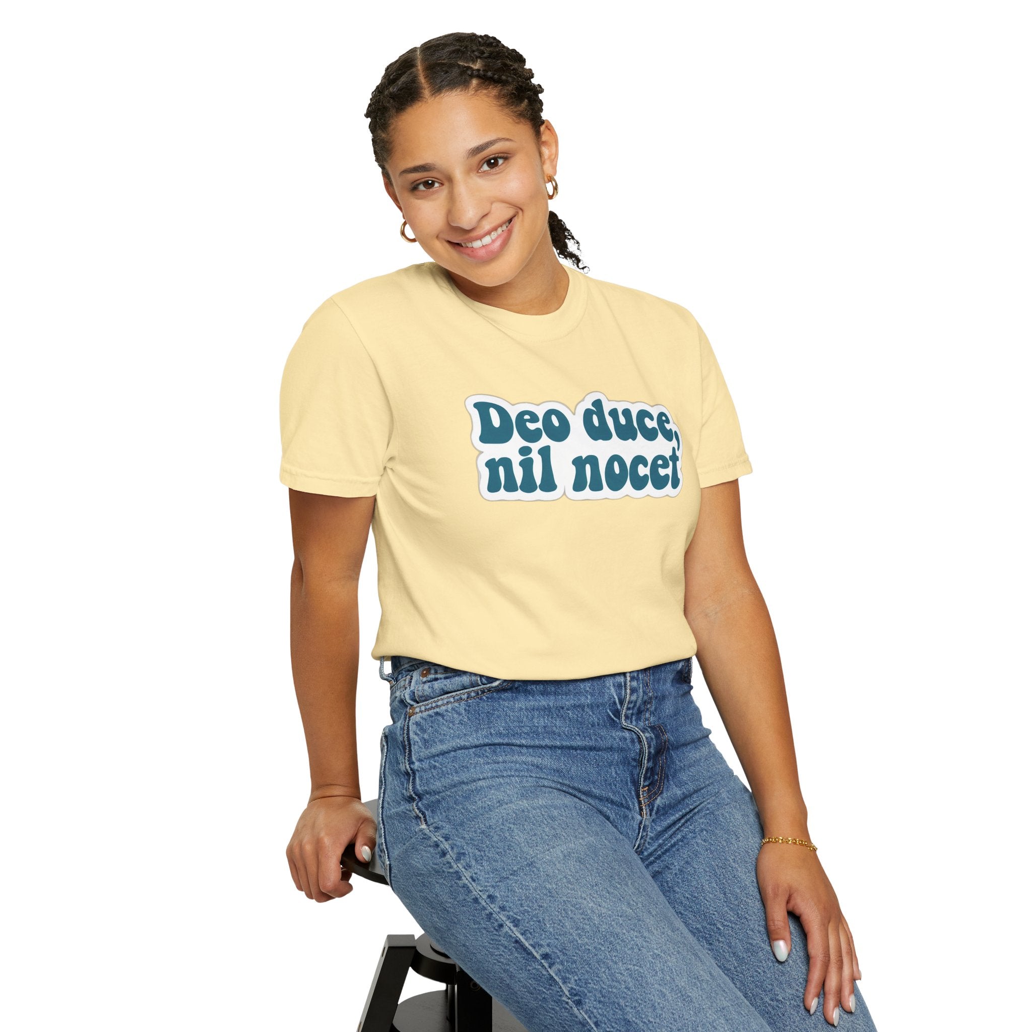 Women's "Deo duce, nil nocet" - "With God as my guide, nothing harms me" T-Shirt