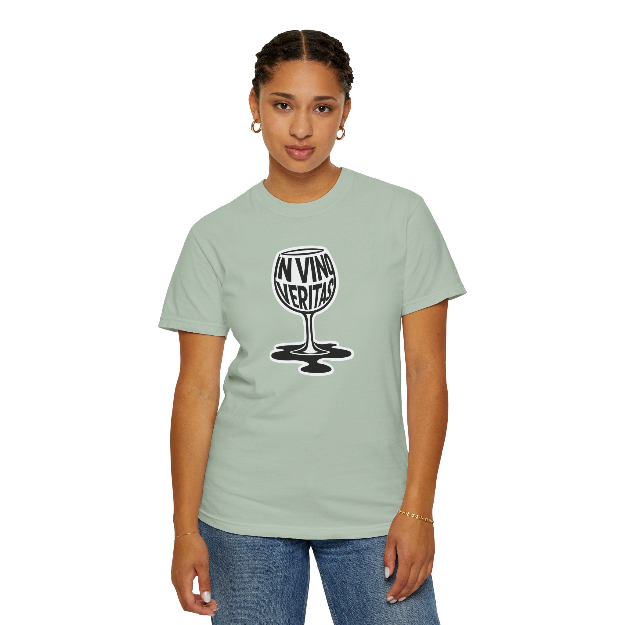 Women's "In vino veritas" - "In wine, truth" T-Shirt
