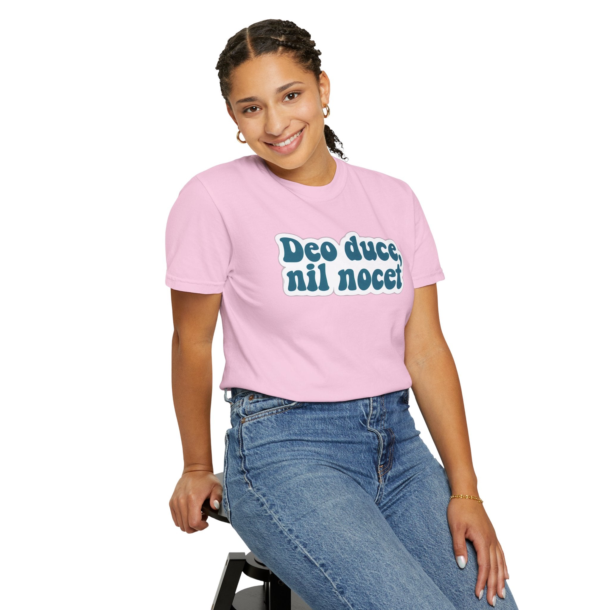 Women's "Deo duce, nil nocet" - "With God as my guide, nothing harms me" T-Shirt