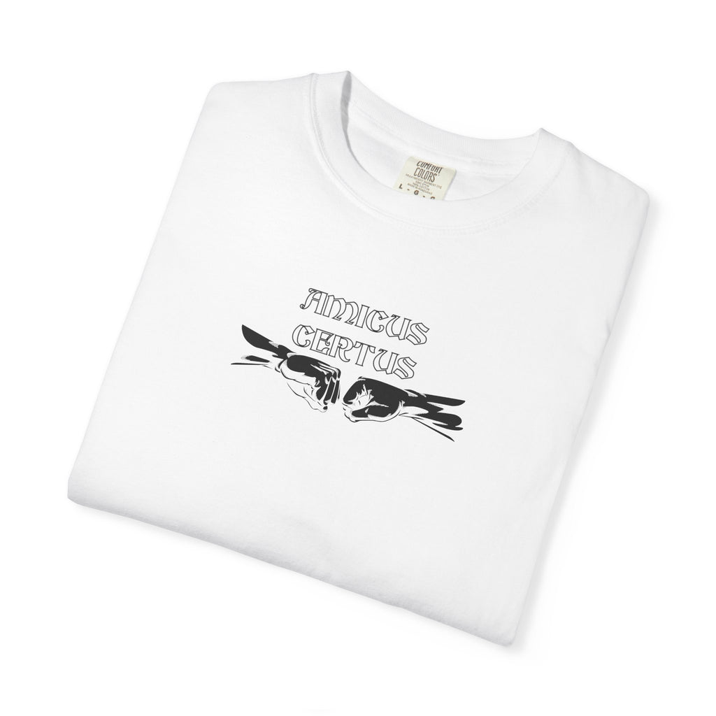 Men's "Amicus certus in re incerta cernitur - "A true friend is known in time of need"  T-Shirt