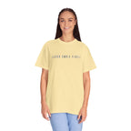 Women's T-Shirt "Labor omnia vincit" - "Work conquers all"